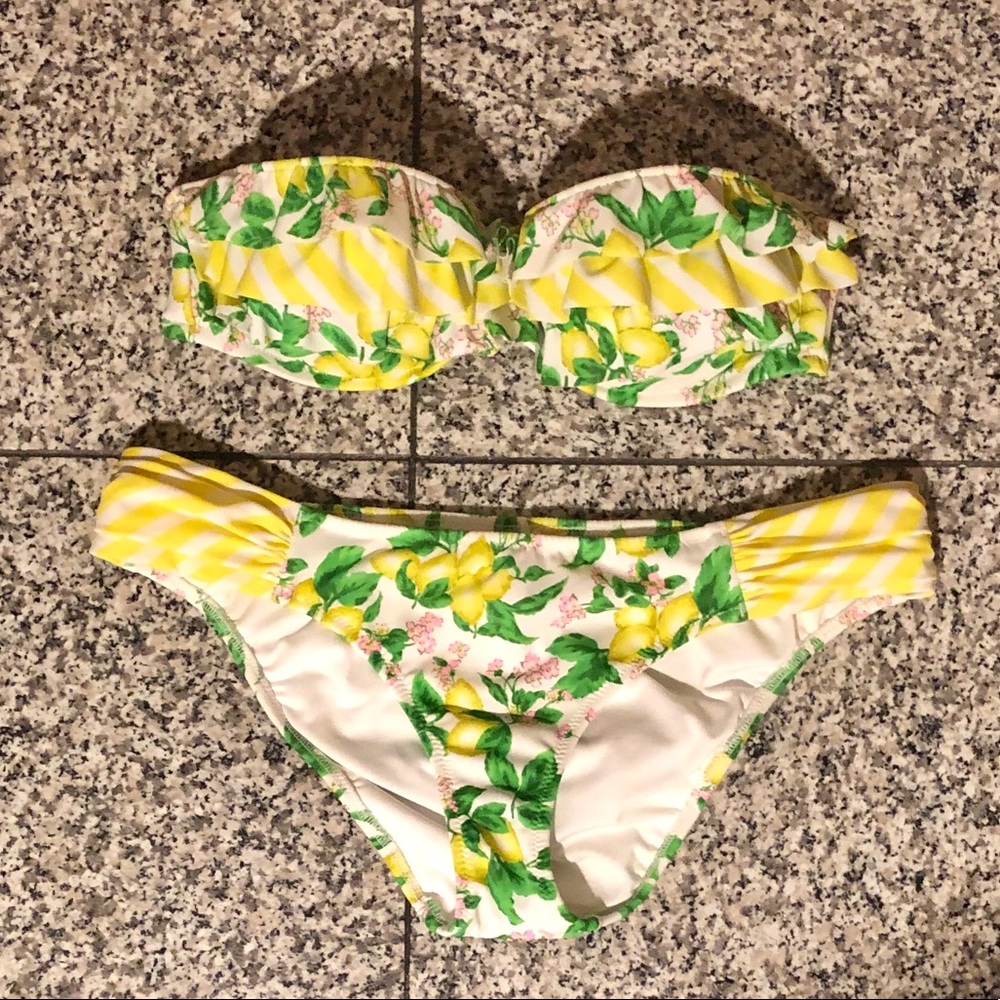 Victoria’s Secret Bathing suit NWOT 32B/Small